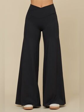 POPFLEX Crisscross Hourglass® Wide Legging - Black 27” Extra Petite Size M